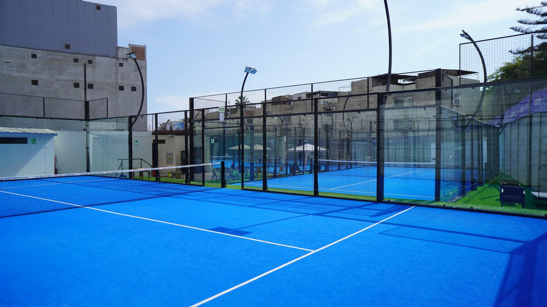Les règles du padel expliquées simplement